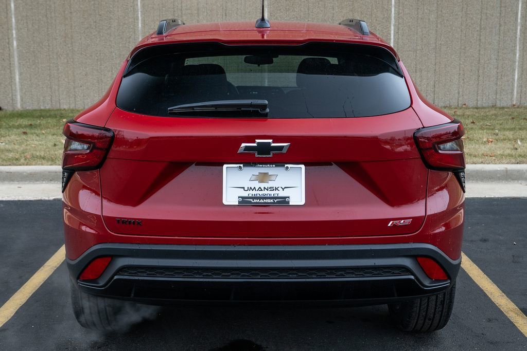 New 2026 Chevrolet Trax RS image 5