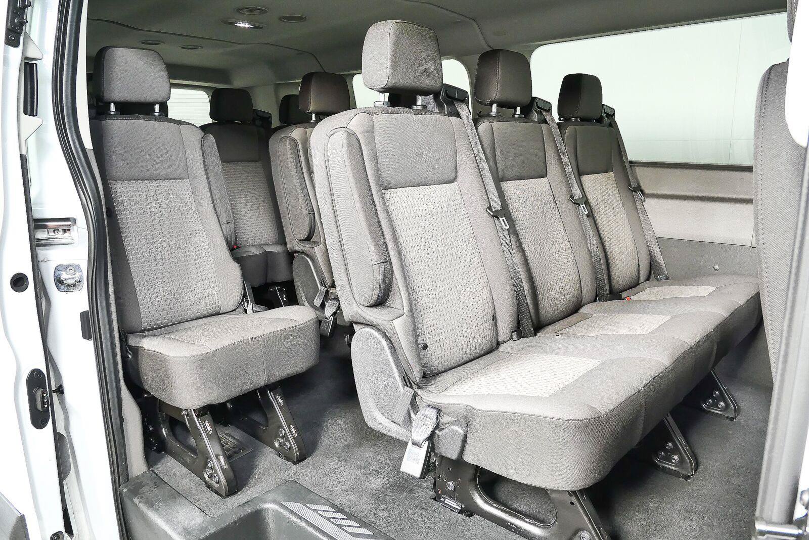 Used 2023 Ford Transit 350 XLT RWD image 17
