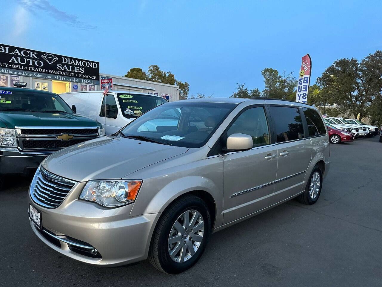 Used 2014 Chrysler Town & Country Touring