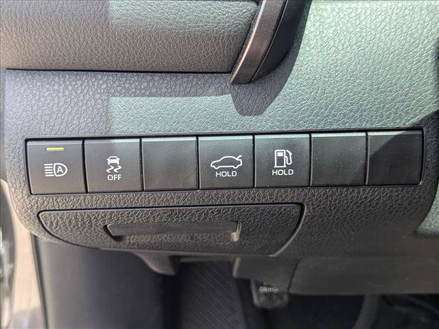 Used 2024 Toyota Camry LE w/ Convenience Package FWD image 12
