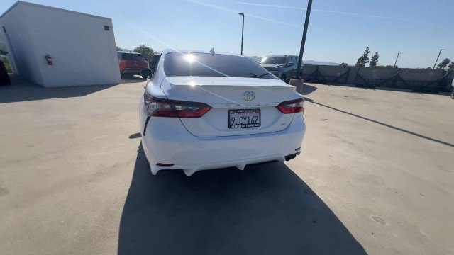 Used 2024 Toyota Camry SE FWD image 7