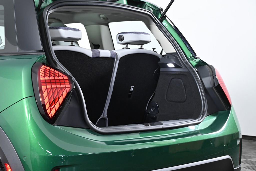 Certified 2025 MINI Cooper S image 29