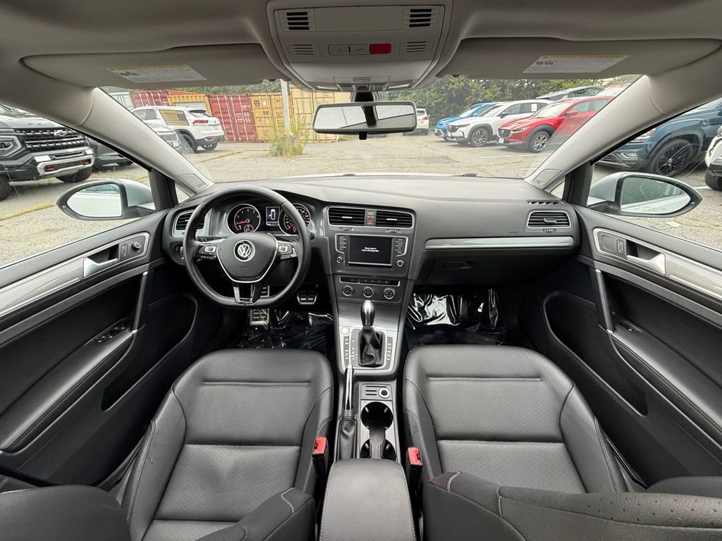 Used 2017 Volkswagen Golf Alltrack SE AWD/4WD image 21