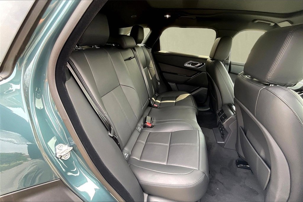 New 2026 Land Rover Range Rover Velar Dynamic SE image 10