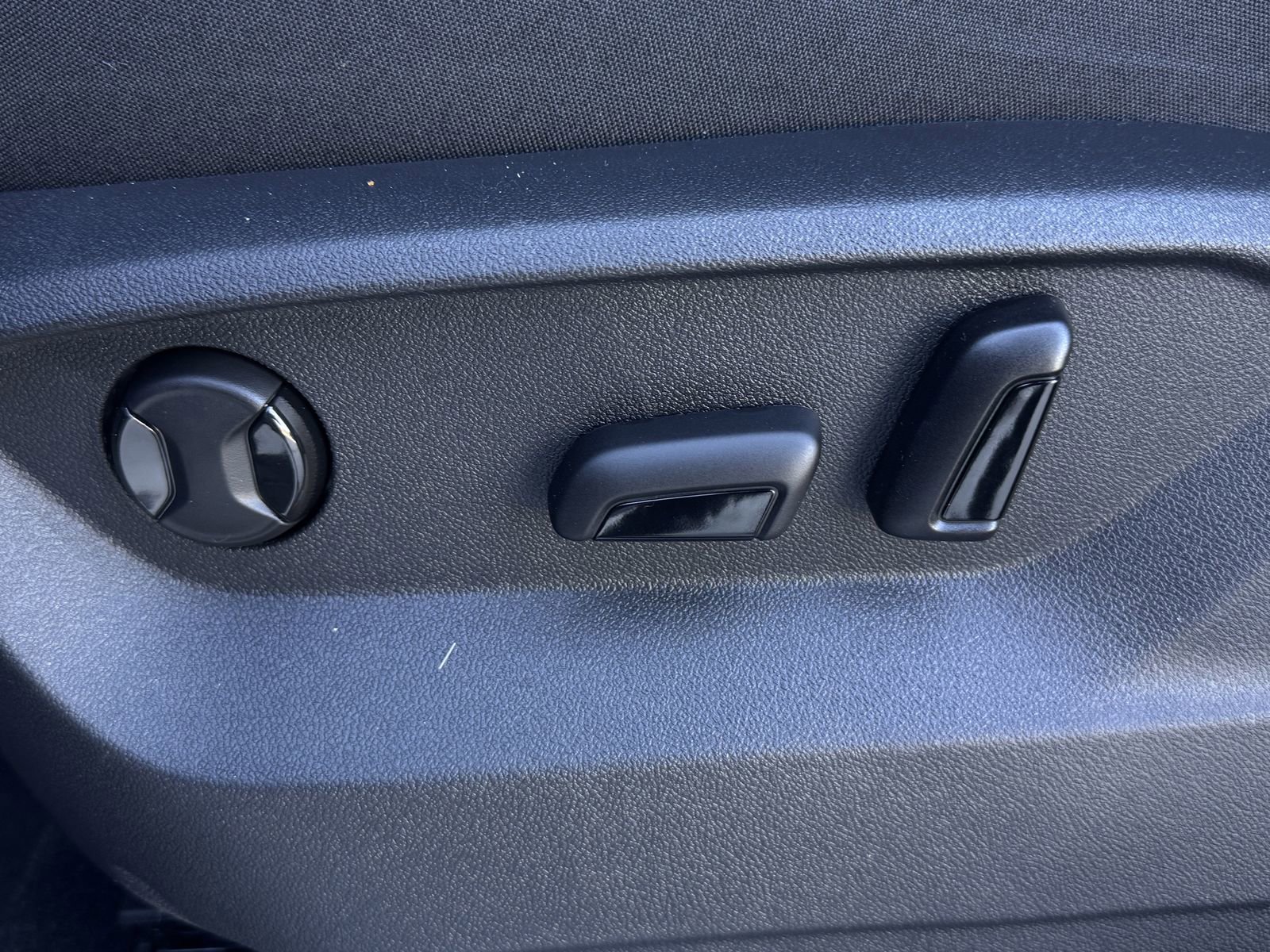 New 2026 Volkswagen Atlas SE image 23