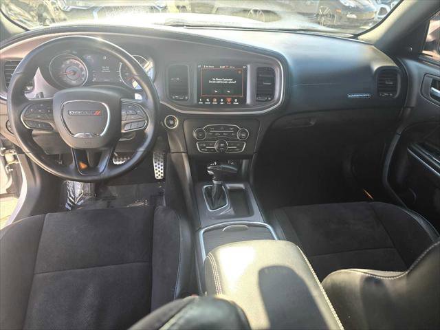 Used 2022 Dodge Charger R/T w/ Plus Group image 21