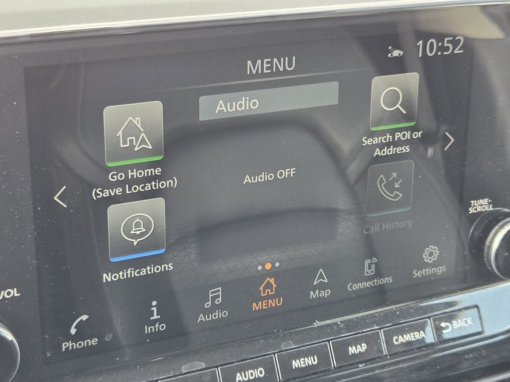 Used 2025 Nissan Pathfinder SL FWD image 17
