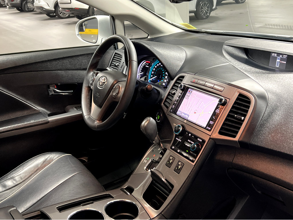 Used 2013 Toyota Venza Limited AWD/4WD image 33