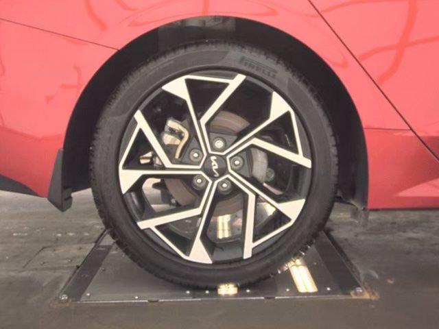 Used 2025 Kia K5 EX FWD image 41