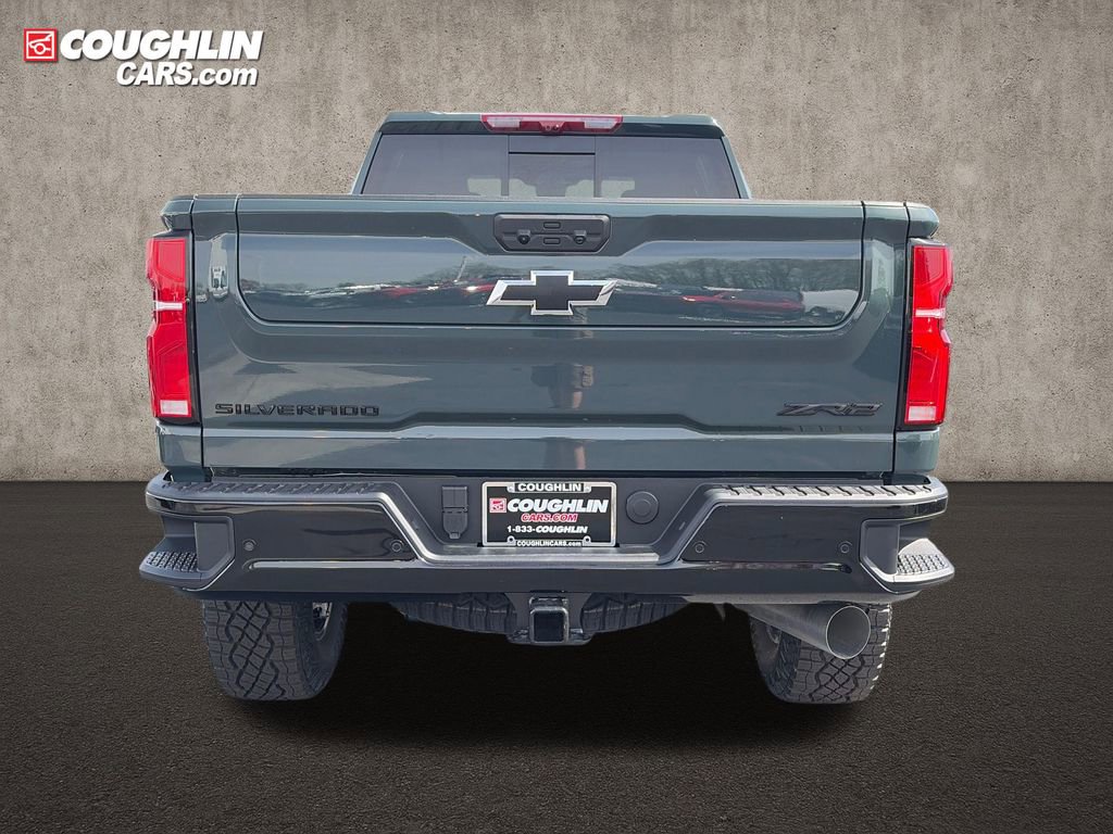 New 2026 Chevrolet Silverado 2500 ZR2 w/ LPO, Dark Essentials Package AWD/4WD image 4