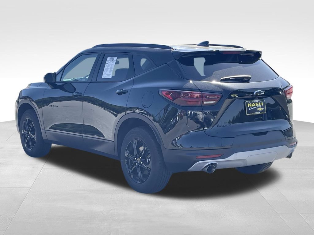 New 2026 Chevrolet Blazer LT w/ Convenience Package FWD image 5