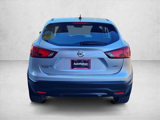 Used 2017 Nissan Rogue Sport S w/ S Appearance Package AWD/4WD image 7