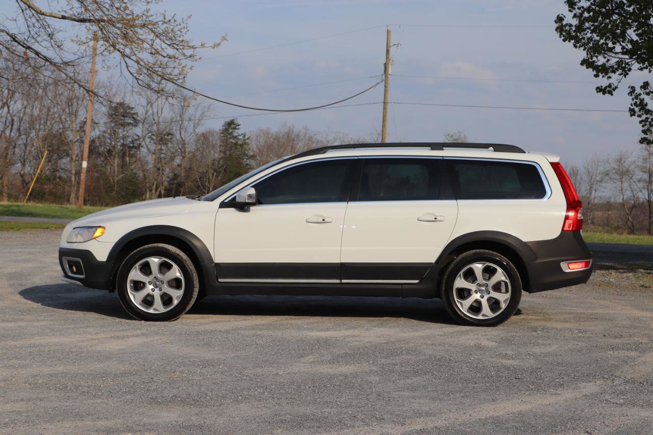 Used 2012 Volvo XC70 T6 image 36