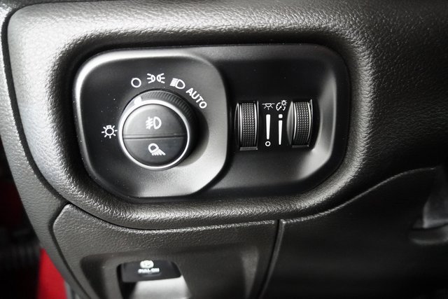 Used 2019 RAM 1500 Big Horn image 25