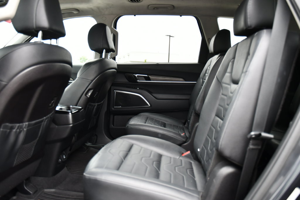 Used 2022 Kia Telluride SX w/ SX Prestige Package AWD/4WD image 21