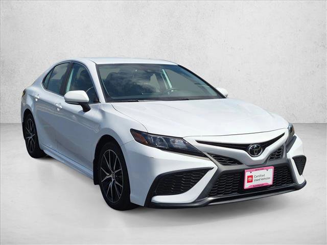 Certified 2023 Toyota Camry SE FWD image 3