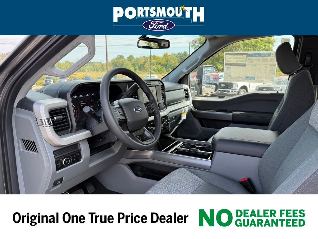 New 2026 Ford F350 XLT image 3