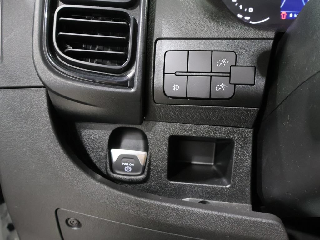 Used 2025 RAM ProMaster 2500 w/ Premium Convenience Group FWD image 26