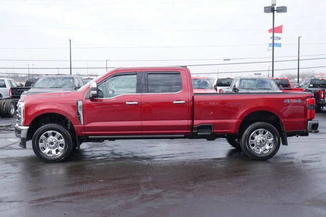 Used 2025 Ford F250 Lariat w/ Lariat Ultimate Package image 9