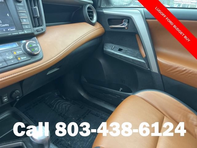 Used 2017 Toyota RAV4 Platinum FWD image 27