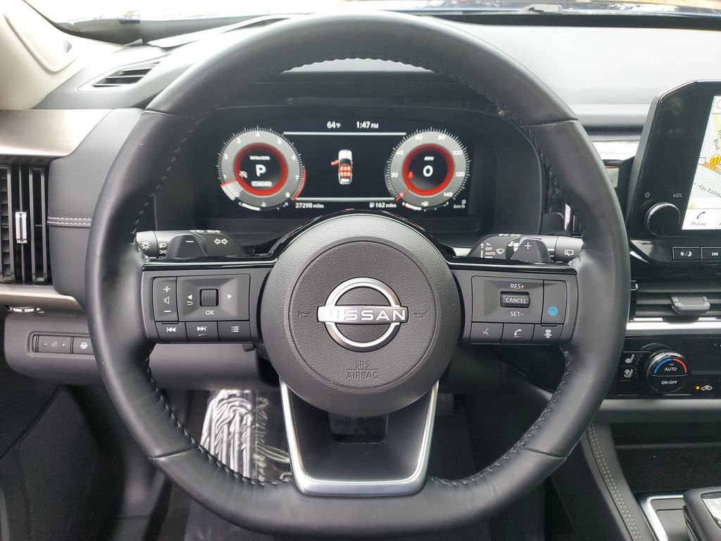 Used 2023 Nissan Pathfinder Platinum w/ Cargo Package image 25