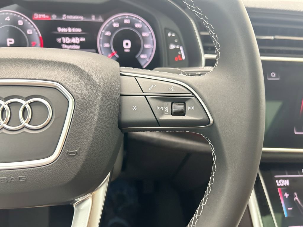 Used 2025 Audi Q8 Premium Plus image 12
