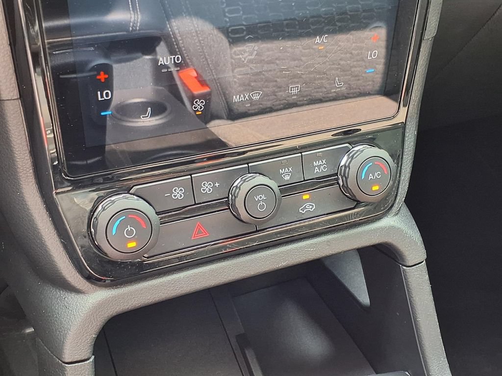 Used 2025 Ford Ranger XLT w/ Equipment Group 301A High RWD image 21