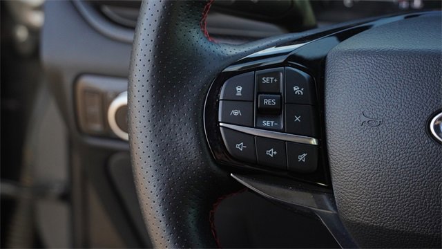 Used 2023 Ford Explorer ST-Line w/ Class IV Trailer Tow Package image 31