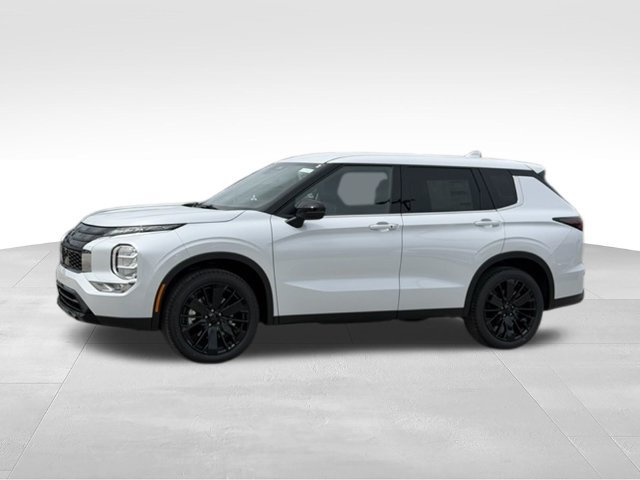 New 2026 Mitsubishi Outlander LE FWD image 19