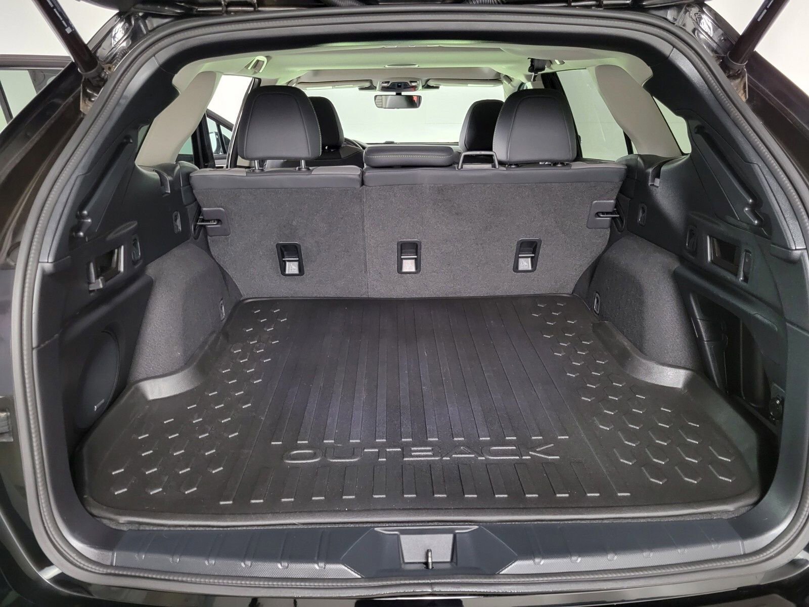 Certified 2025 Subaru Outback Onyx Edition image 22