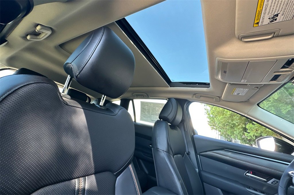 New 2025 MAZDA CX-50 AWD 2.5 S w/ Premium Plus Pkg image 18