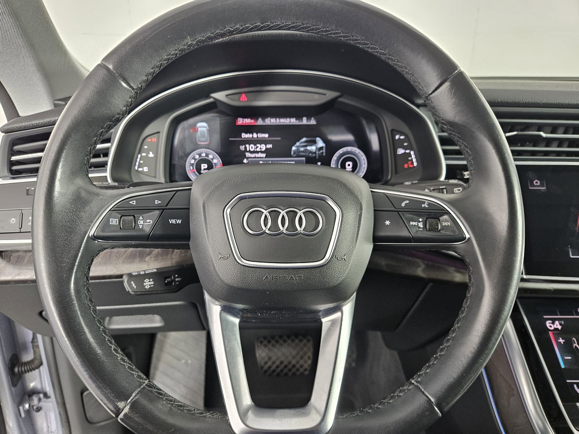 Certified 2022 Audi Q8 Premium Plus AWD/4WD image 21
