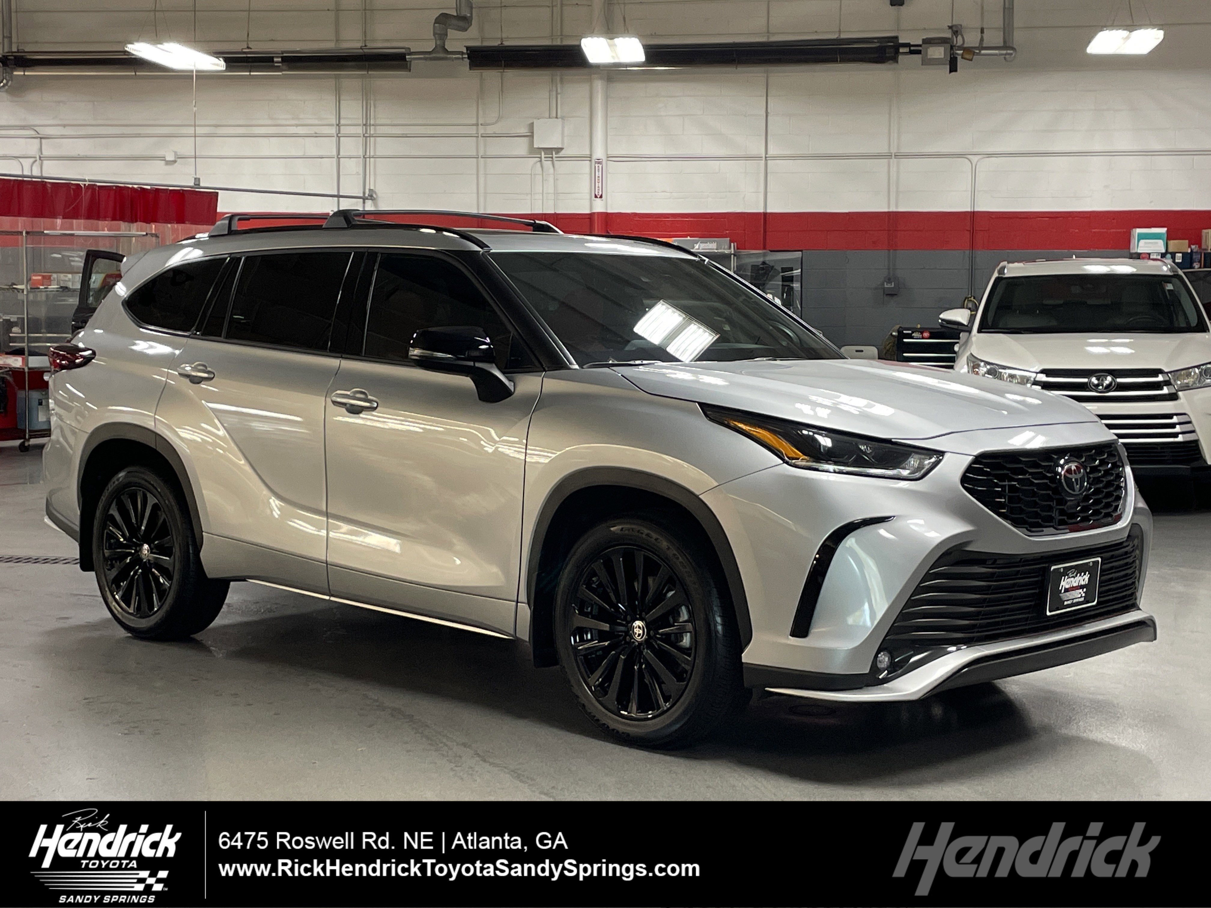 Used 2025 Toyota Highlander XSE