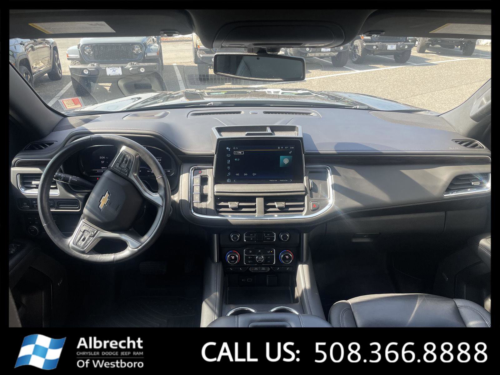 Used 2022 Chevrolet Tahoe LT w/ Luxury Package image 25