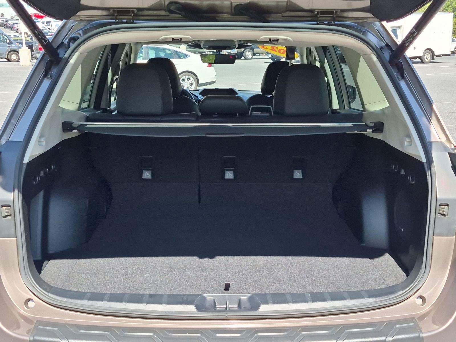 Certified 2023 Subaru Forester Limited AWD/4WD image 28