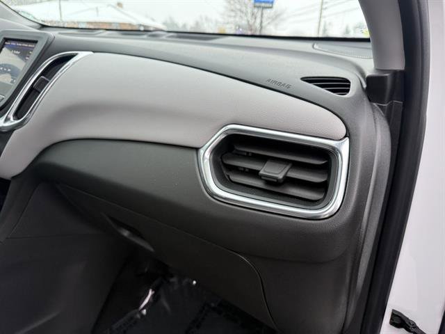 Used 2023 Chevrolet Equinox LT image 14