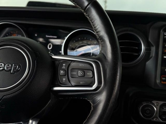 Used 2019 Jeep Wrangler Unlimited Sahara w/ Advanced Safety Group image 10