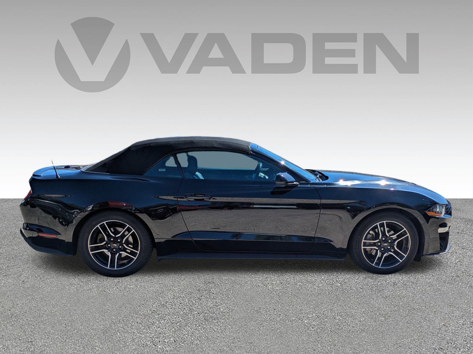 Used 2023 Ford Mustang Premium image 24