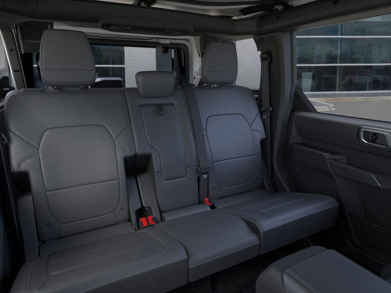 New 2025 Ford Bronco Badlands image 13
