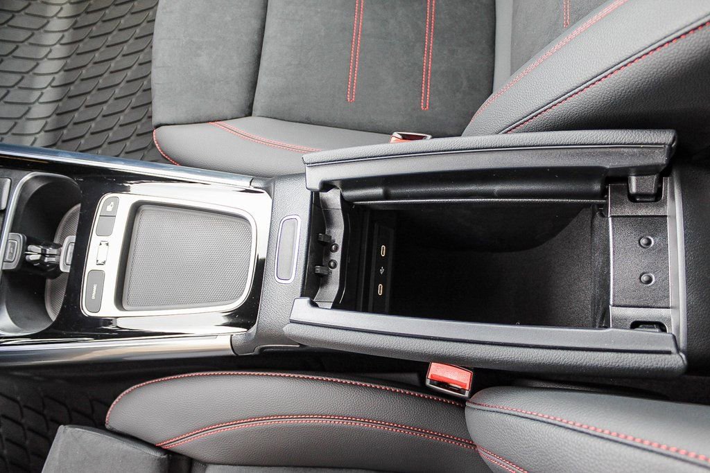 Used 2024 Mercedes-Benz GLA 250 4MATIC image 59