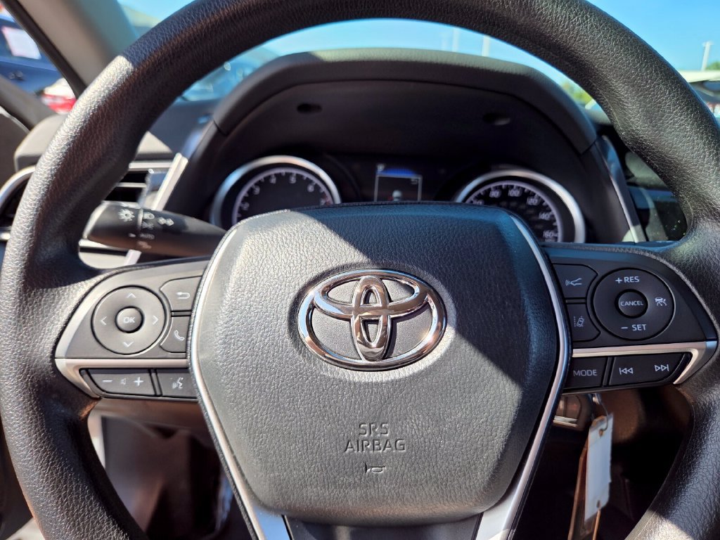 Used 2023 Toyota Camry LE FWD image 22