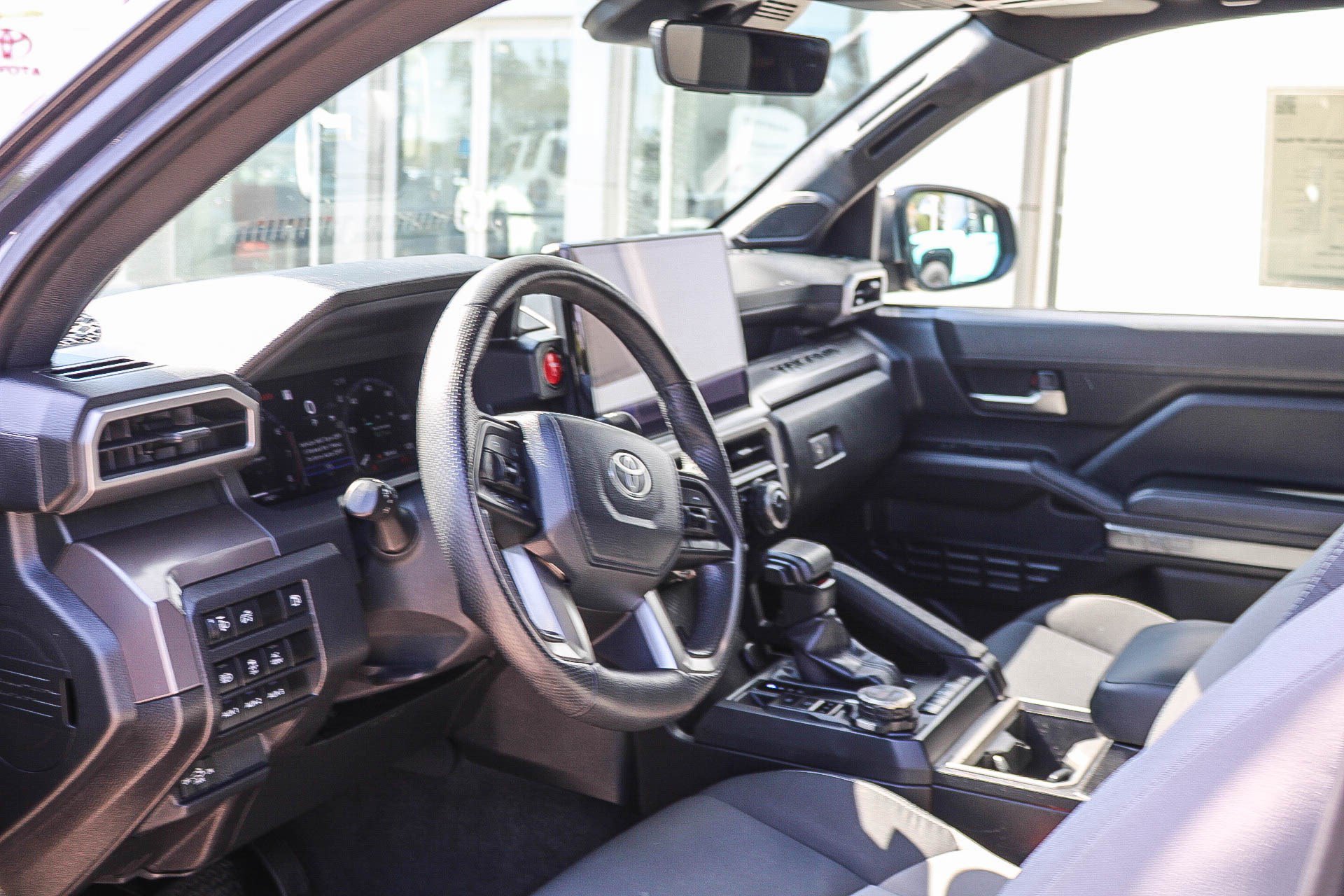 Used 2024 Toyota Tacoma TRD Off-Road w/ TRD Off Road Upgrade Package AWD/4WD image 19