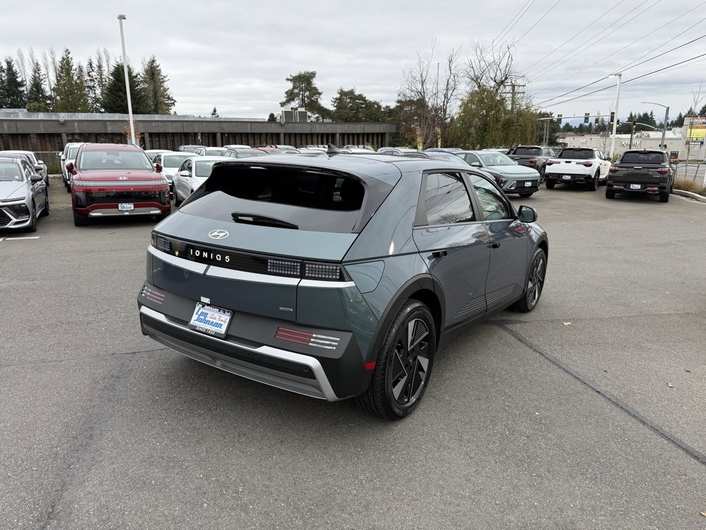 Certified 2025 Hyundai Ioniq 5 SE image 5