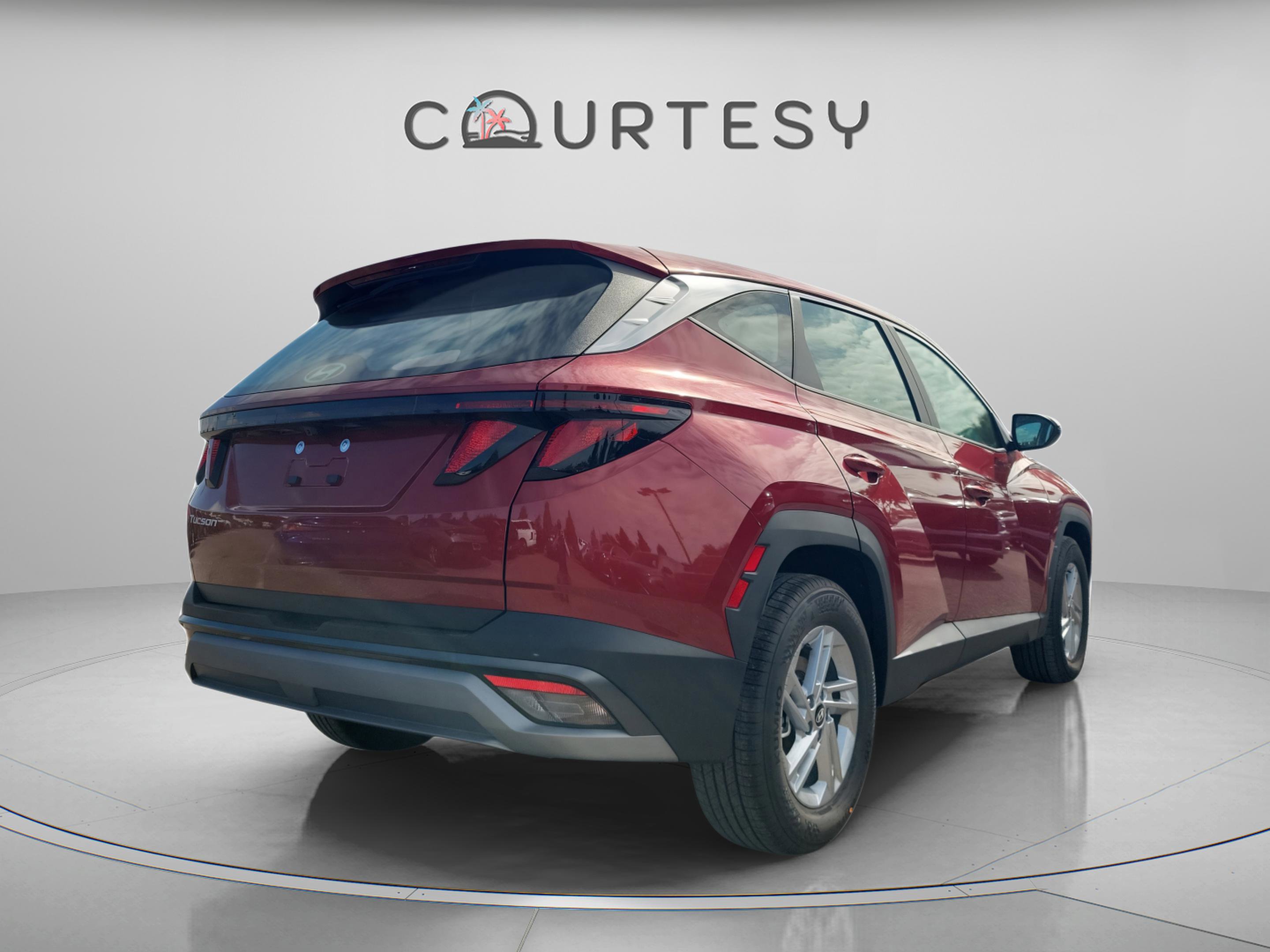 New 2026 Hyundai Tucson SE image 4