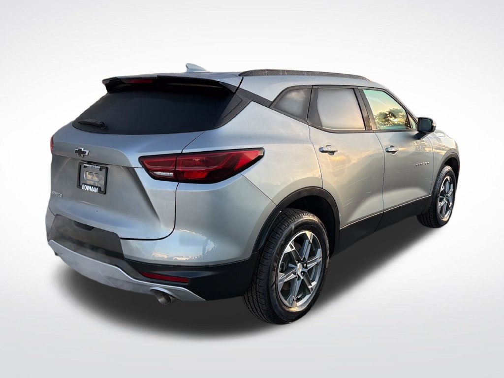 Used 2024 Chevrolet Blazer LT FWD image 6