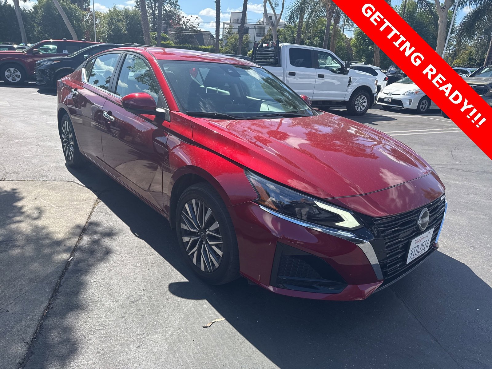 Used 2023 Nissan Altima 2.5 SV