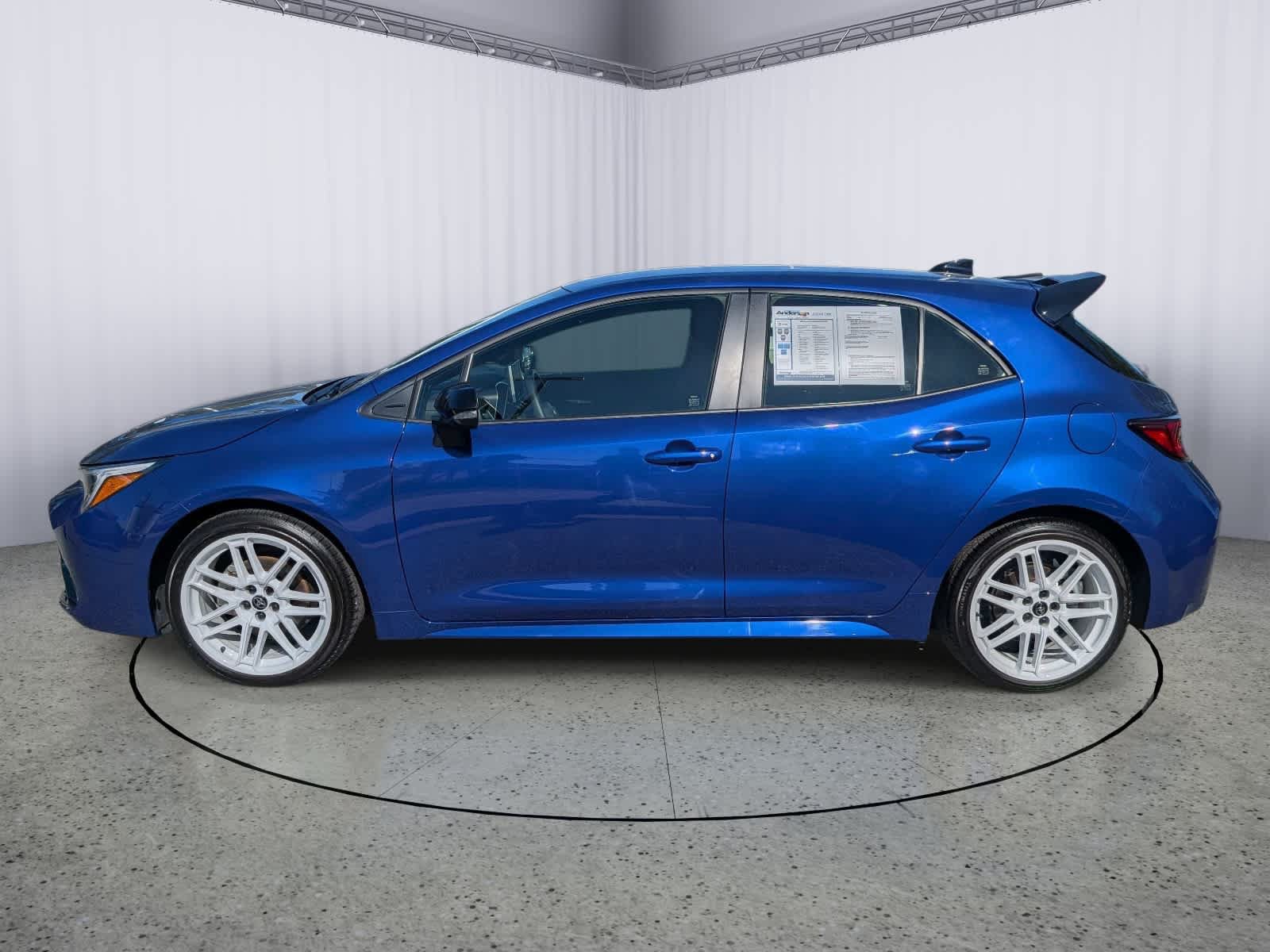 Used 2026 Toyota Corolla SE FWD image 6