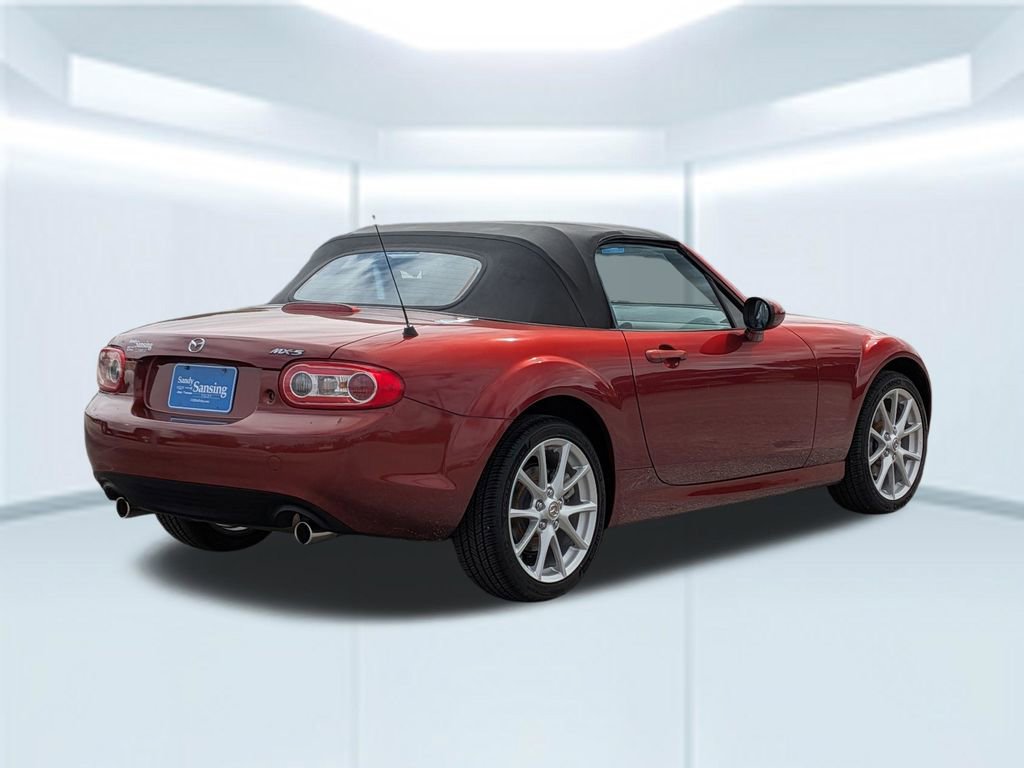 Used 2010 MAZDA MX-5 Miata Touring image 6