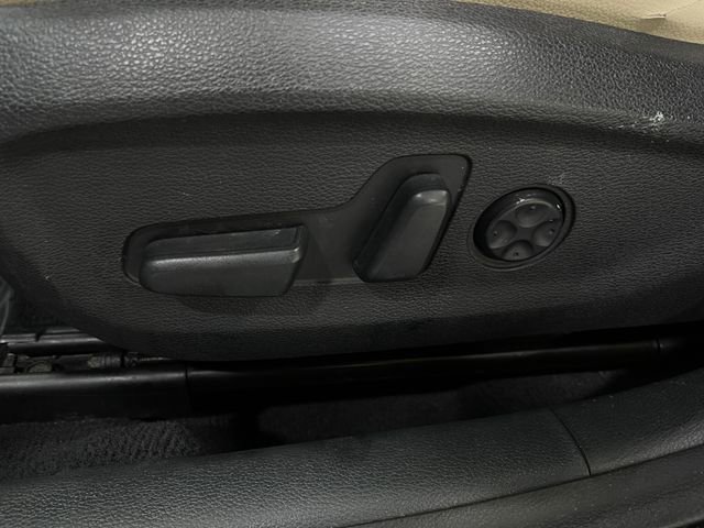 Used 2017 Hyundai Sonata Limited w/ Tech Package 03 image 17