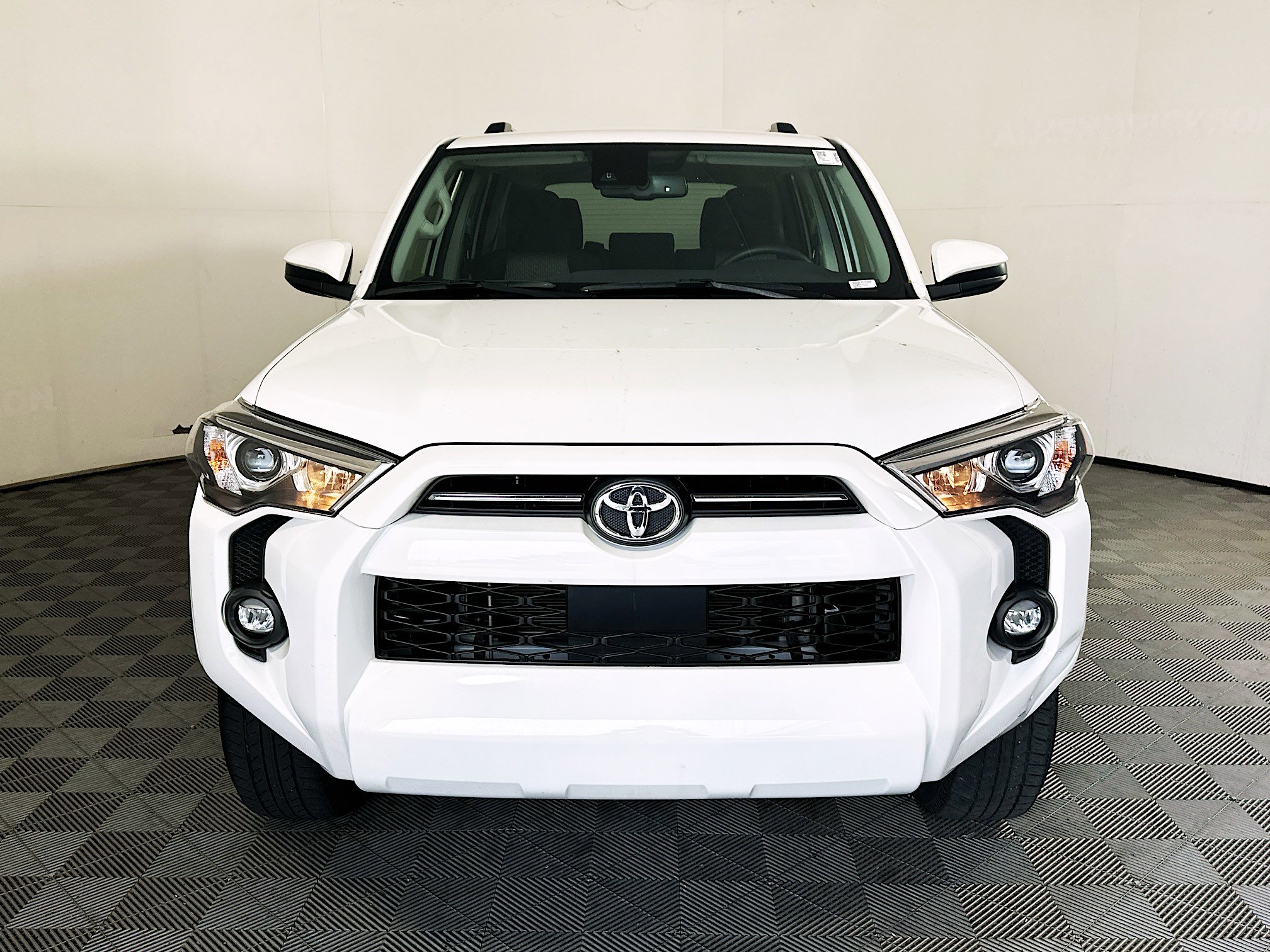 Used 2023 Toyota 4Runner SR5 RWD image 8